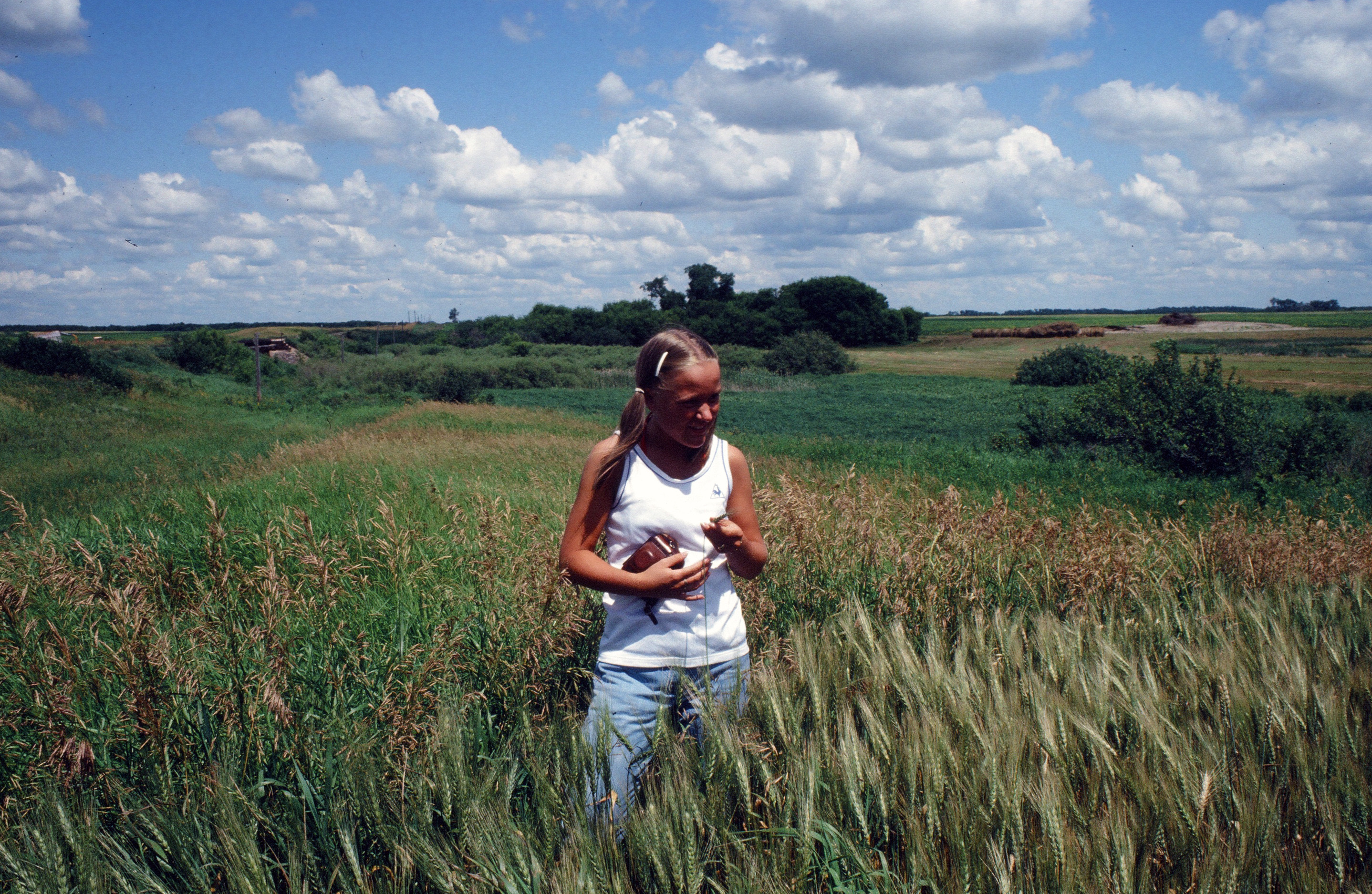 Ragnhild in tall grass